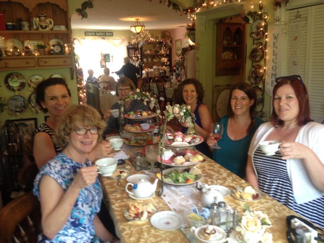 Review: Polly's Pantry Royal Tearoom, Florida